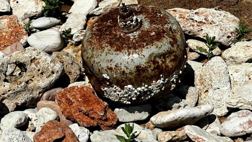 O mină marină rusească a fost detonată pe plaja dintre Vama Veche și 2 Mai