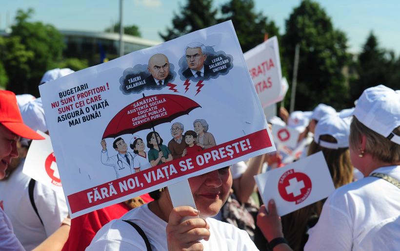 Proteste masive în București. Mii de angajați din sănătate au ieșit în stradă împotriva noii legi a salarizării 19011703