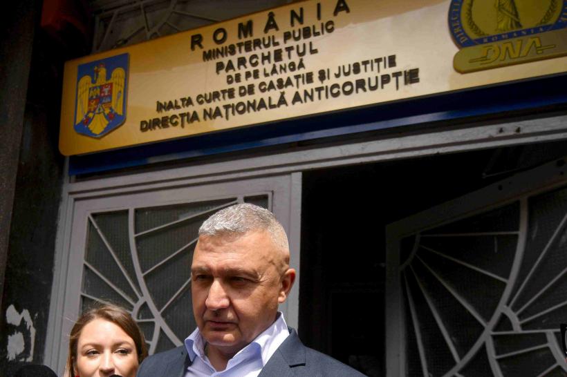 Şeful Armatei, inculpat de DNA chiar în perioada semnării contractelor din programul SAFE