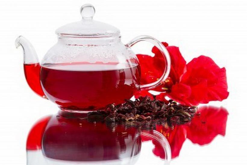 Colagen natural în ceașcă. Cele 3 ceaiuri care pot transforma aspectul pielii