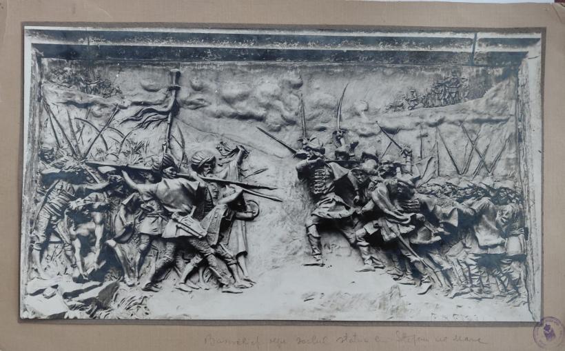 Istoria românilor: Povestea documentului zidit în soclul statuii lui Ștefan cel Mare 19011565