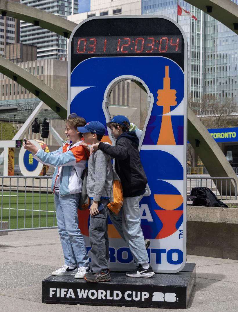 Fotbal, prieteni și 250 de ani de America 19011811