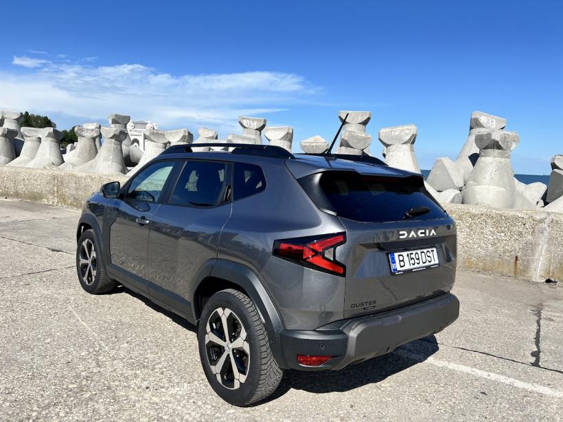 O mașină pe placul românului. Atuurile Dusterului: Automată, 4x4, puțin electrică, dar și pe gaz 19011816