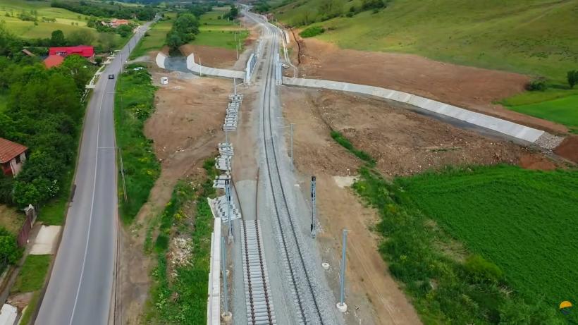 Trenuri de lucru pe magistrala Cluj–Oradea. Când ar putea reveni trenurile de călători 19012192