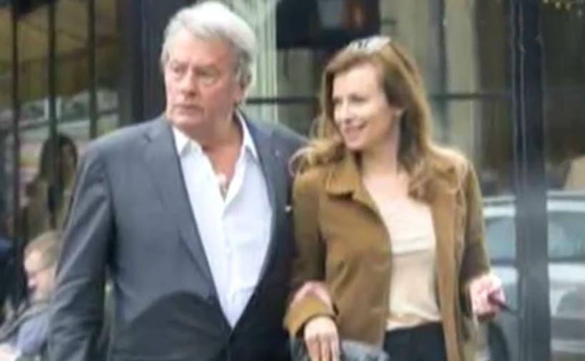 Verdict în scandalul familiei Delon: Amenzi cu suspendare pentru cei doi băieți ai actorului