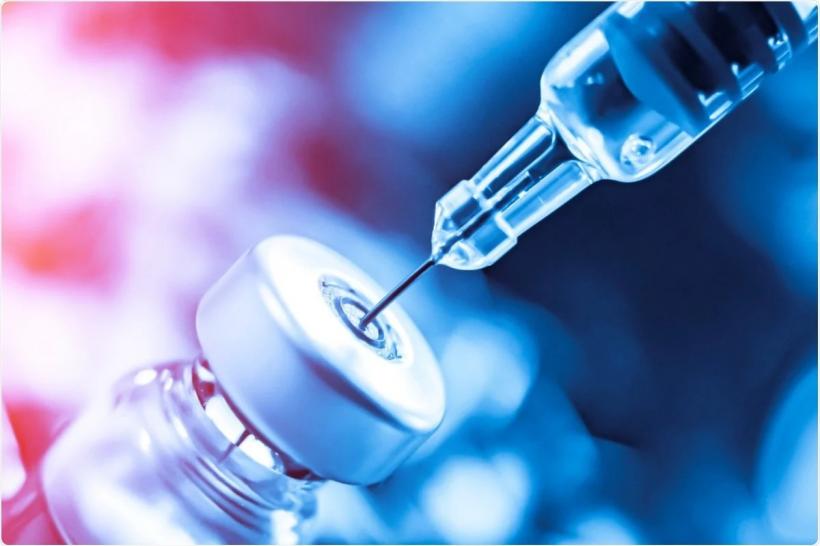 Primul vaccin proiectat cu inteligență artificială a fost testat pe oameni 19012608