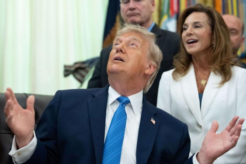 Final de război? Trump anunță o o „înțelegere excelentă” cu Iranul