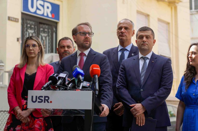 Ziua marii decizii: USR va decide, astăzi, pe cine trădează: pe Nicușor Dan sau pe Ilie Bolojan