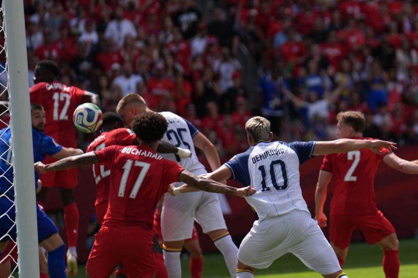 Jovo Lukić de la Universitatea Cluj, eroul surpriză al Bosniei la CM 2026. Canada a salvat un punct într-un meci dramatic la Toronto