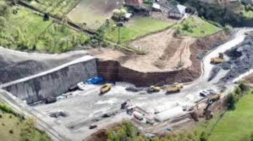 Lucrările la Autostrada Sibiu–Pitești avansează: Constructorii lucrează simultan la trei tuneluri 