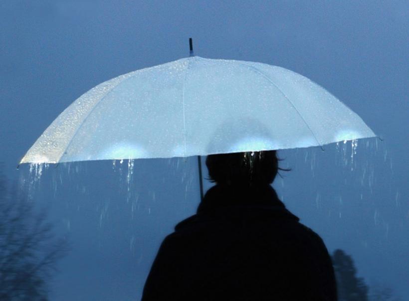 Avertizare METEO imediată de ploi torențiale și vijelii. Iată lista localităților afectate