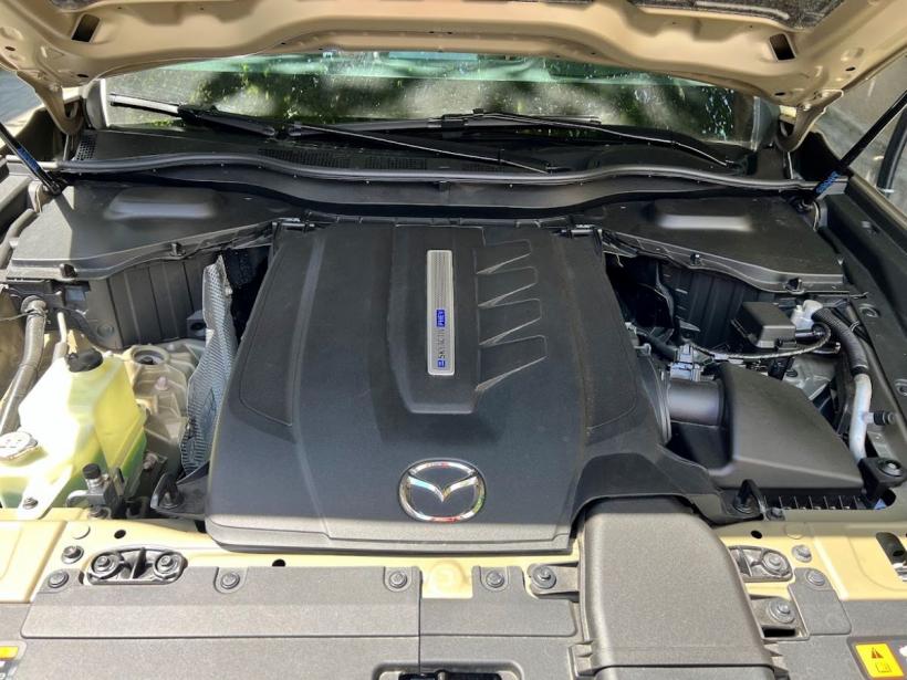 Cea mai puternică Mazda 19013318