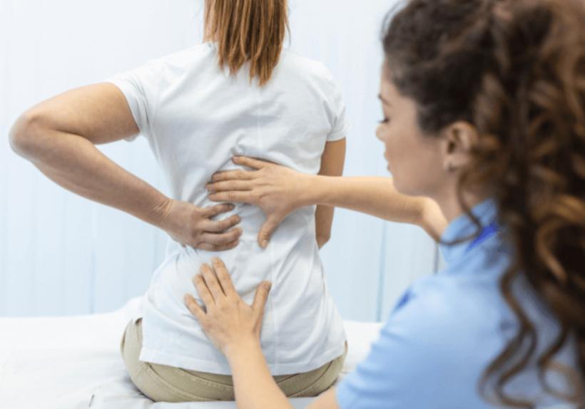 Osteoporoza, boala care ne macină oasele