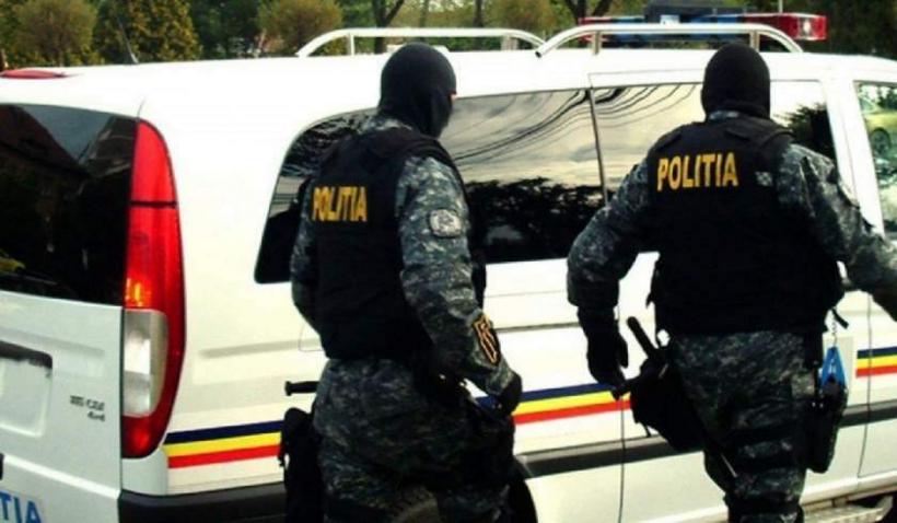 Percheziții la grupări implicate în scandaluri teritoriale în Capitală