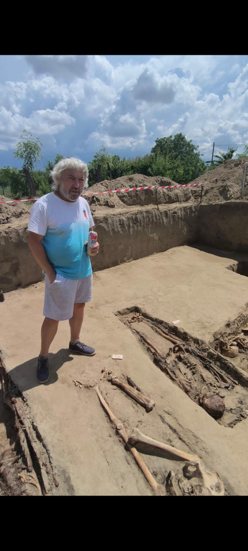 Lagărul de exterminare de la Salcia. REPORTAJ de pe marginea unei gropi comune 19013855