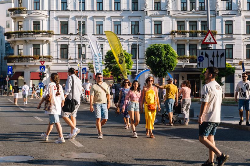 Predicția care dă fiori: Matematicienii au calculat când vor dispărea oamenii