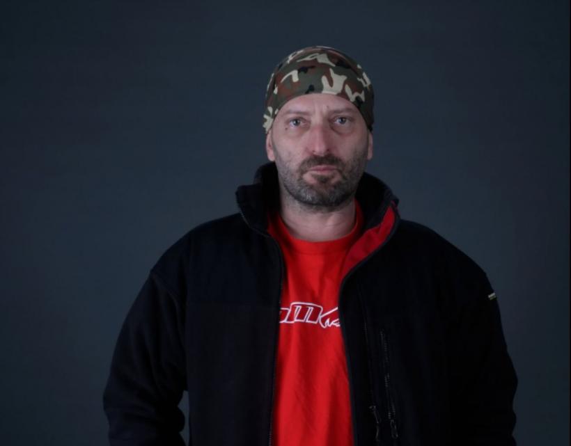 Cheloo, internat la Psihiatrie după ce și-ar fi provocat o rană la gât