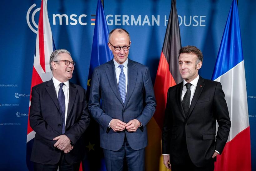Tensiuni europene: Macron și Merz critică poziția UE privind discuțiile cu Putin