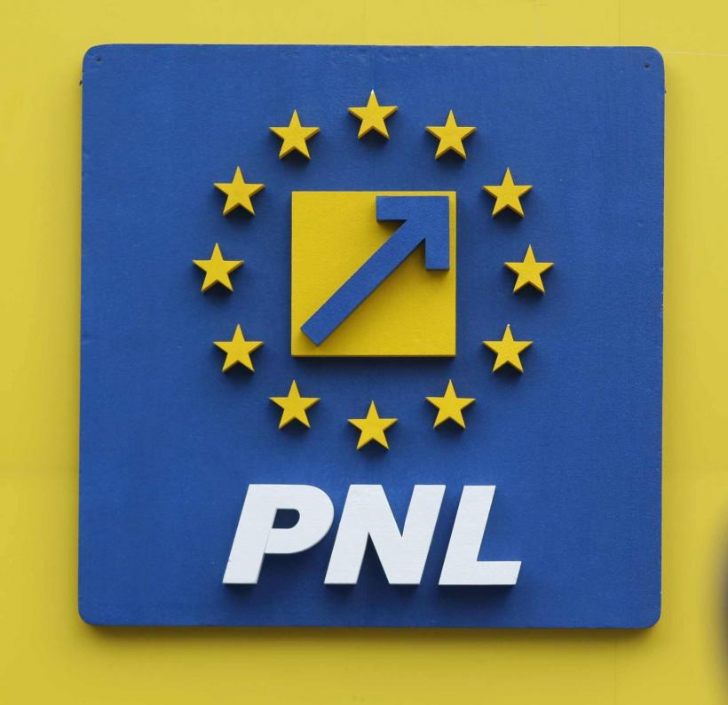 Războiul politic a ajuns în faza pe „dosare” și pe „suspendare. Omul lui Bolojan îl amenință pe președinte cu vorbele lui Călin Georgescu 19014139