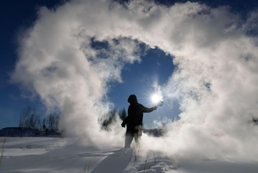 Urmează o iarnă extremă? Super El Niño, un fenomen climatic uriaș, slăbește Vortexul Polar