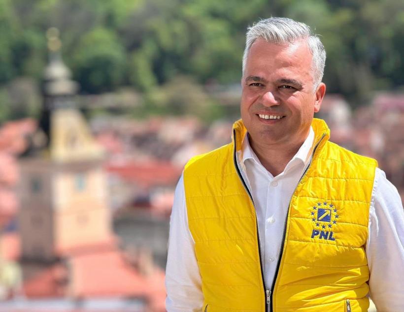 Veștea îl acuză pe Bolojan că elimină „liberalii adevărați”