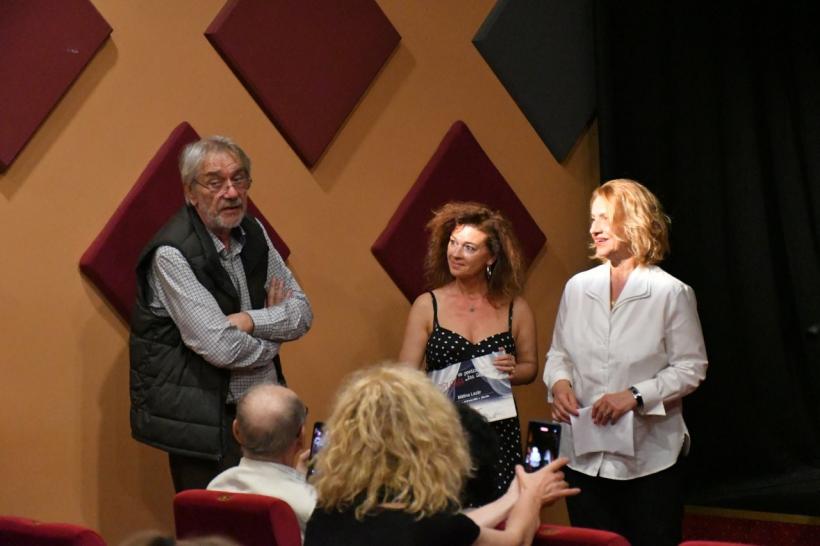 Atelierul de poetică teatrală „Ion Caramitru”, ediția a II-a s-a încheiat la Alba Iulia cu o prezentare DEMO dedicată poeziei lui Lord Byron 19014710