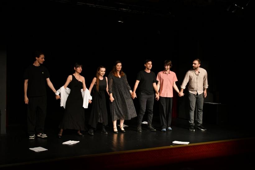 Atelierul de poetică teatrală „Ion Caramitru”, ediția a II-a s-a încheiat la Alba Iulia cu o prezentare DEMO dedicată poeziei lui Lord Byron 19014713