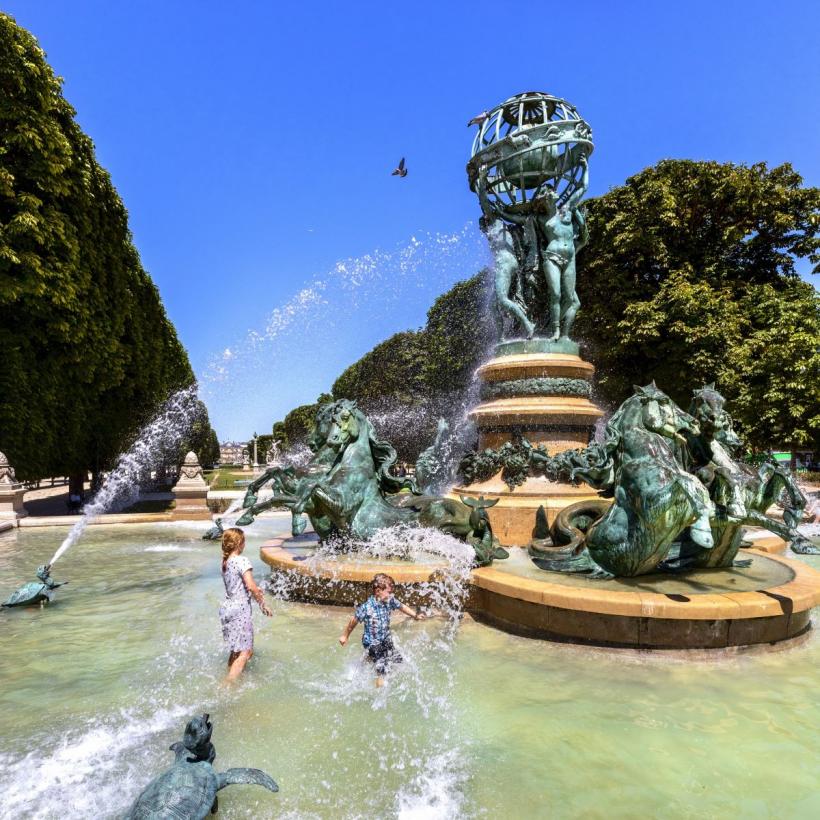 Fenomenul periculos care nu te lasă să te odihnești: ce sunt nopțile tropicale și de ce devin tot mai frecvente în Europa