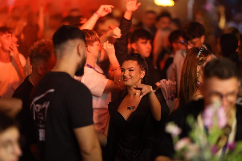 Zeci de mii de oameni au participat la Flight Festival 2026. Alfred Simonis: „Nu este un festival doar despre muzică” 19014597
