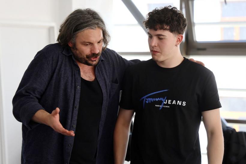 „Artă” de Yasmina Reza, în regia lui Felix Alexa, este noua producție a Teatrului Municipal „Matei Vișniec” Suceava 19014899