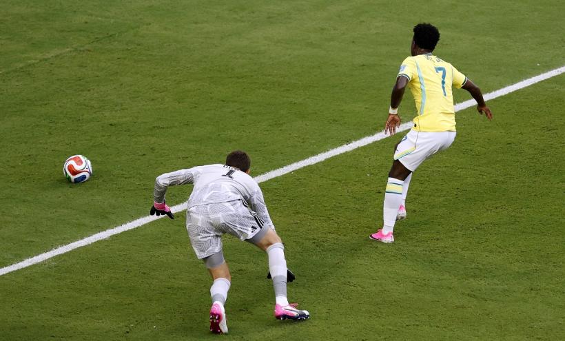 Debutul lui Neymar, după 981 de zile, goluri spectaculoase, noi eliminări de la Campionatul Mondial și un nou canal dedicat AntenaPLAY, ȋn cea de-a 14-a zi a competiţiei, lider de audienţă 19015161