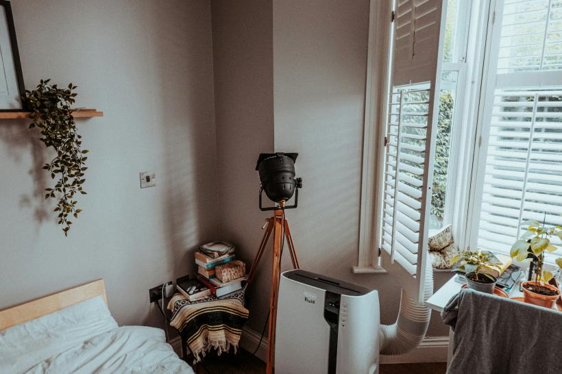 Ce limite ascunse are un AC portabil și când devine insuficient pentru confortul zilnic?