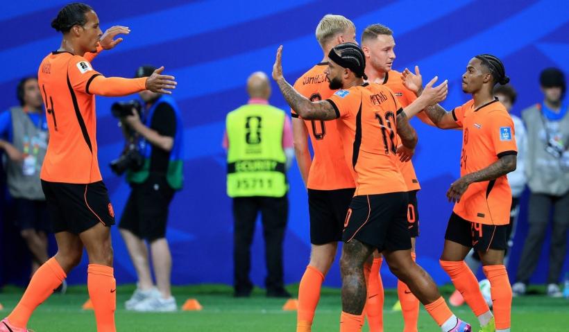 Goluri fantastice, un meci cel puţin controversat, noi eliminări, dar și recordul de autogoluri egalat deja, ȋn cea de-a 15-a zi a Campionatului Mondial, lider de audienţă 19015399
