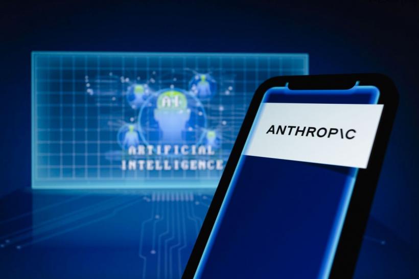 Europa riscă să fie deconectată de la inteligența artificială. Avertismentul dur al unui europarlamentar: „America poate opri AI-ul lumii”