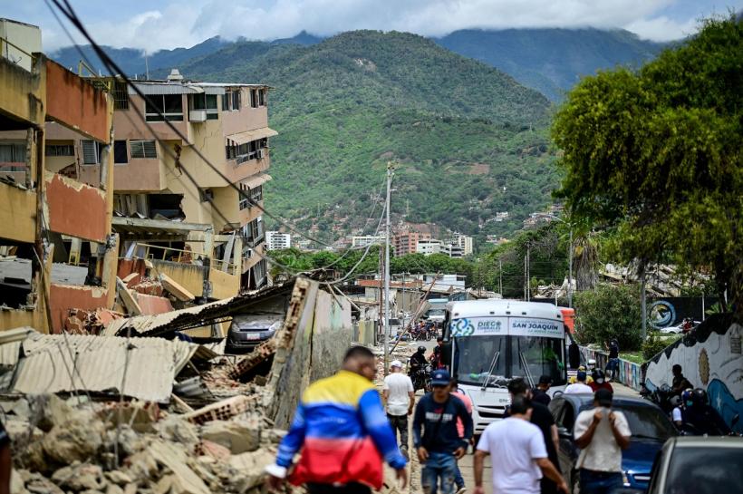 Tragedia din Venezuela: Supravieţuitor găsit printre dărâmături, la opt zile după cutremure 19016338
