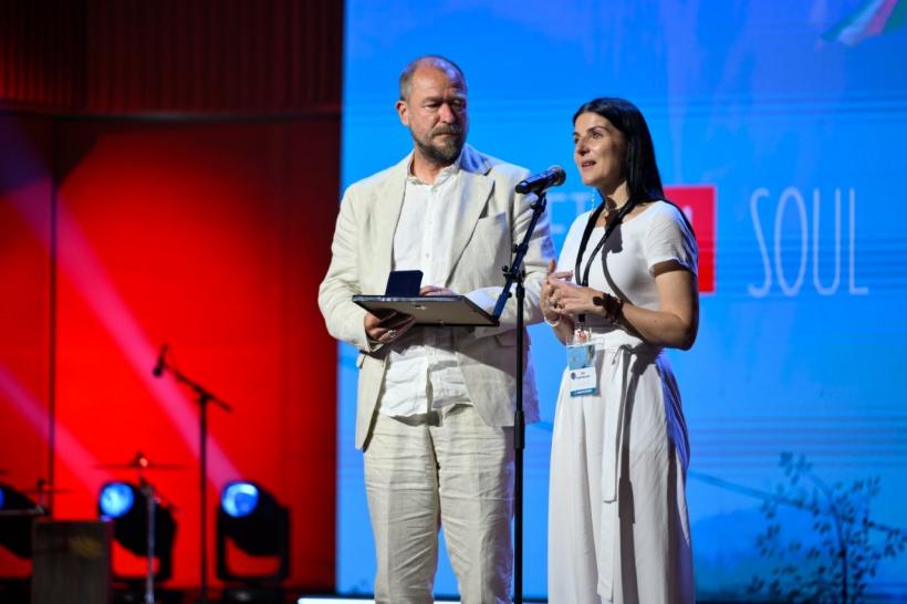 Teatrul Grivița 53 a primit Premiul Special al Festivalului Internațional de Teatru de la Sibiu 19016294