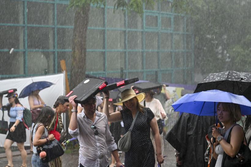 Vreme rea în weekend: Furtuni și rafale de vânt în jumătate de țară. Anunțul meteorologilor