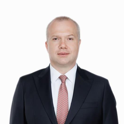 Ionuț Pucheanu, ironic despre criza politică: N-avem o problemă cu căsătoria, dar schimbăm mireasa!