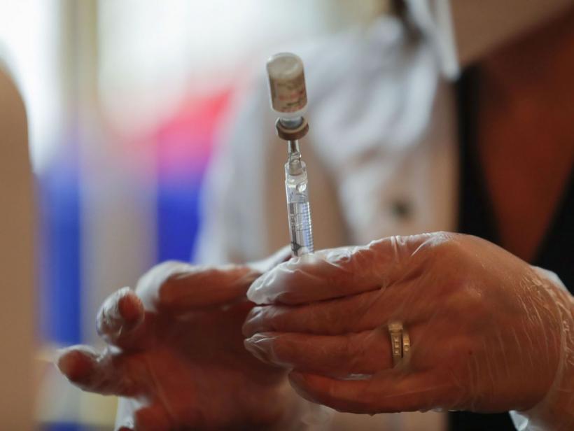 Documente oficiale schimbă tot în scandalul vaccinurilor anti-COVID. Cum se luau deciziile și de ce România a ajuns să piardă procesul cu Pfizer