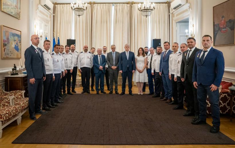 Operațiunea „Musca”: Polițiști români, decorați de Franța după capturarea celui mai periculos traficant de droguri din Europa