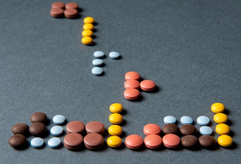 După 60 de ani, organismul are nevoie de mai mult decât crezi. Medicul recomandă trei suplimente pe care le consideră esențiale