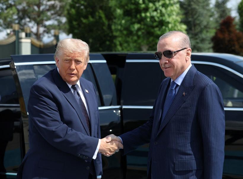 Trump nu renunță la Groenlanda! Afirmații false făcute de președintele SUA la întâlnirea cu Recep Tayyip Erdogan 19017173