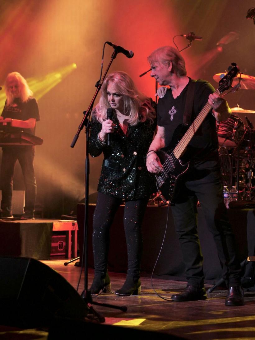 Bonnie Tyler a murit la 75 de ani. Ultimele detalii despre starea artistei după operația de urgență care i-a fost fatală 19017375