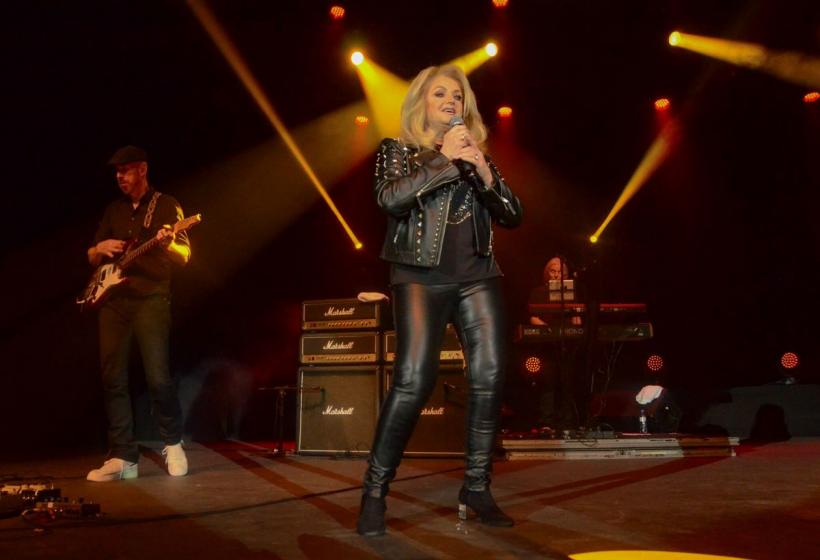 Bonnie Tyler a murit la 75 de ani. Ultimele detalii despre starea artistei după operația de urgență care i-a fost fatală 19017379