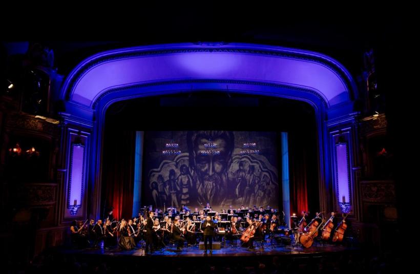 Orchestra Operei Naționale București, dirijată de Daniel Jinga, pe scena unde cântă marile orchestre ale lumii: concert la Ravello Festival pe 12 iulie. Solistul concertului, Alexandru Tomescu și vioara Stradivarius 19017287