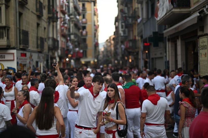 Festivalul San Fermin 2026 a început la Pamplona. Mii de oameni participă la celebra cursă cu tauri, una dintre cele mai spectaculoase și controversate tradiții din lume 19017708