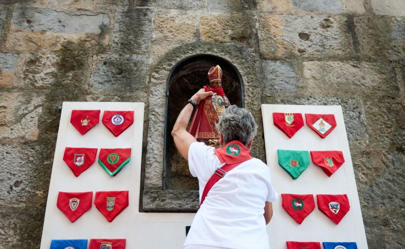 Festivalul San Fermin 2026 a început la Pamplona. Mii de oameni participă la celebra cursă cu tauri, una dintre cele mai spectaculoase și controversate tradiții din lume 19017712