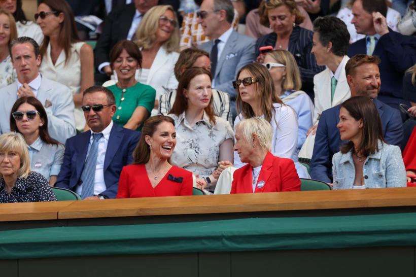Imaginea zilei de la Wimbledon 2026: Simona Halep, lângă Prințesa de Wales și marile legende ale tenisului. Cine a însoțit-o pe campioana României 19017745