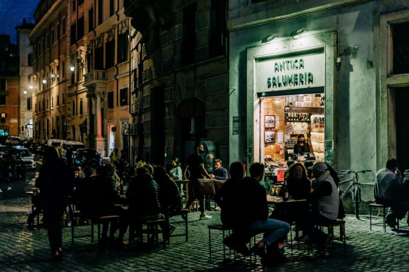 Șapte greșeli pe care nu trebuie să le faci atunci când mănânci în Italia