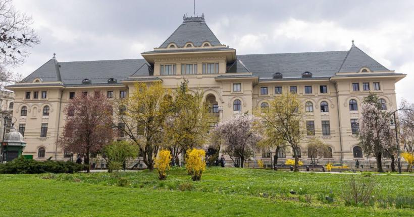 Sediul Primăriei Capitalei, fără autorizație ISU de nouă ani. PMB scoate la licitație expertiza tehnică 19017946
